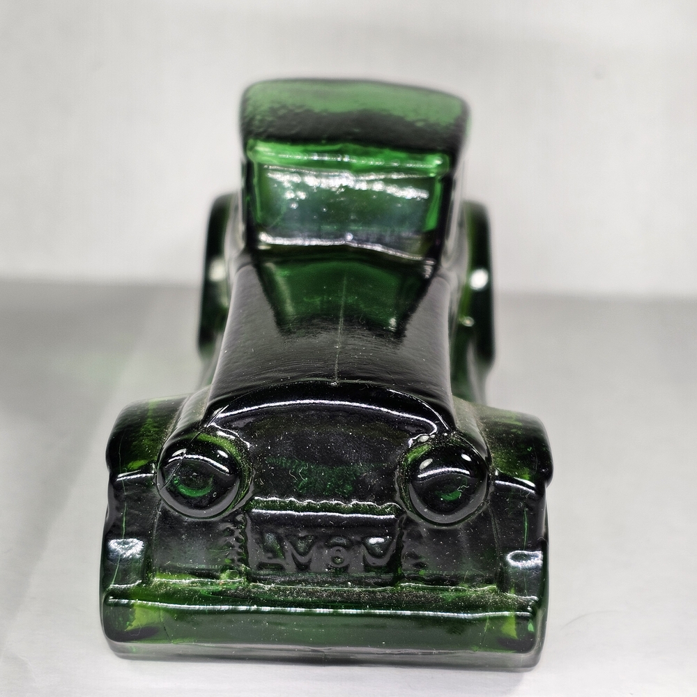 Avon Sterling Six II Green Glass Car Bottle - Picture 4 of 8